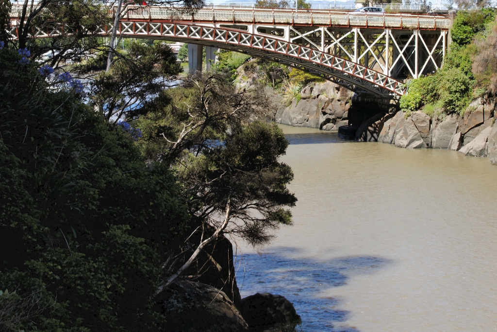 02 - Launceston (9) - Tamar River.jpg